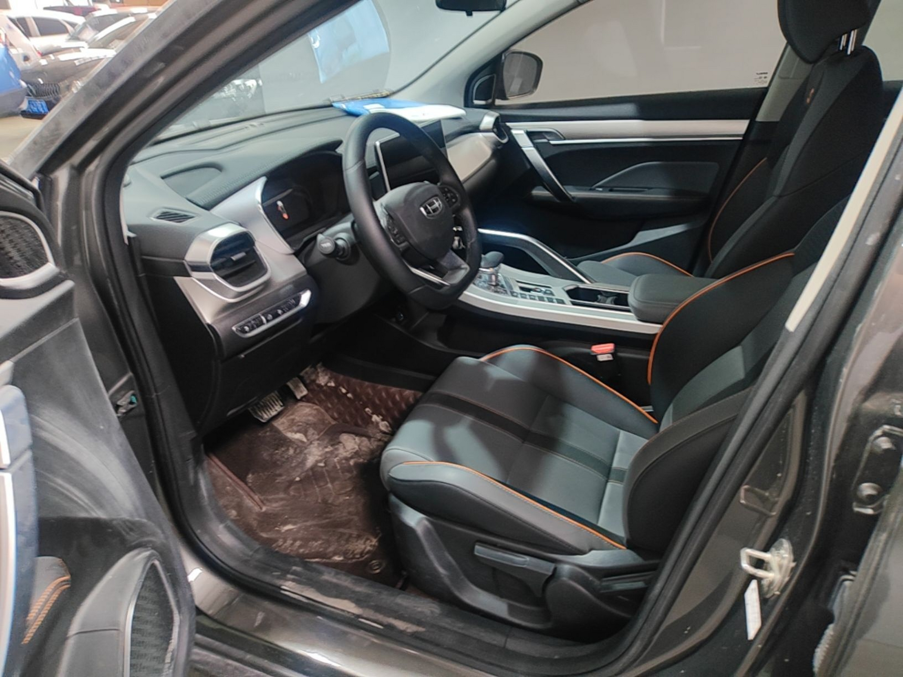 Interior delantero