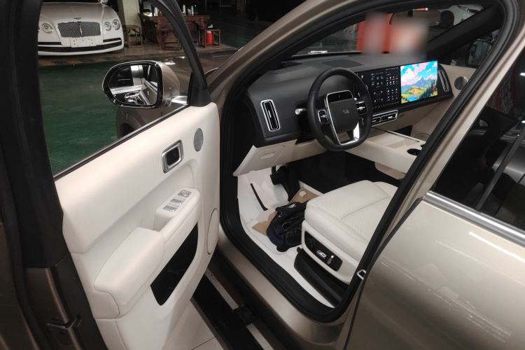 Used Li Auto L9 2022 Max model