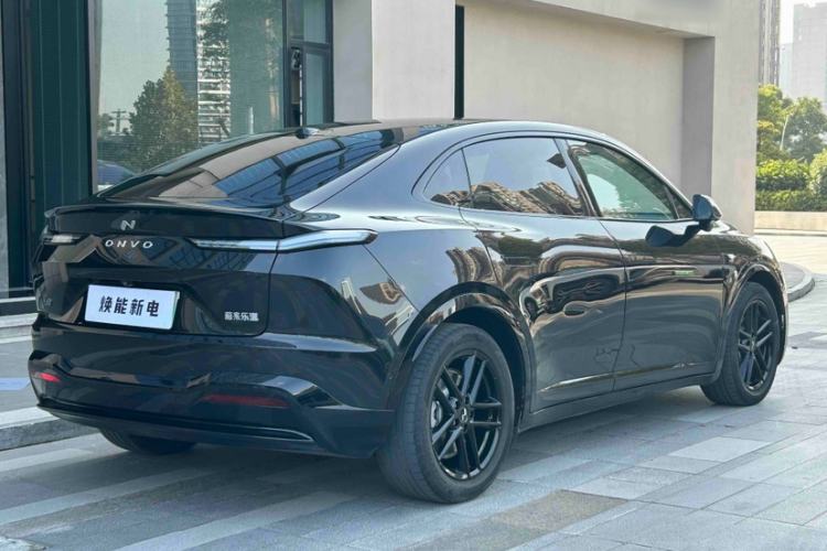 Used ONVO L60 2024 60 kWh Rear-Drive Version