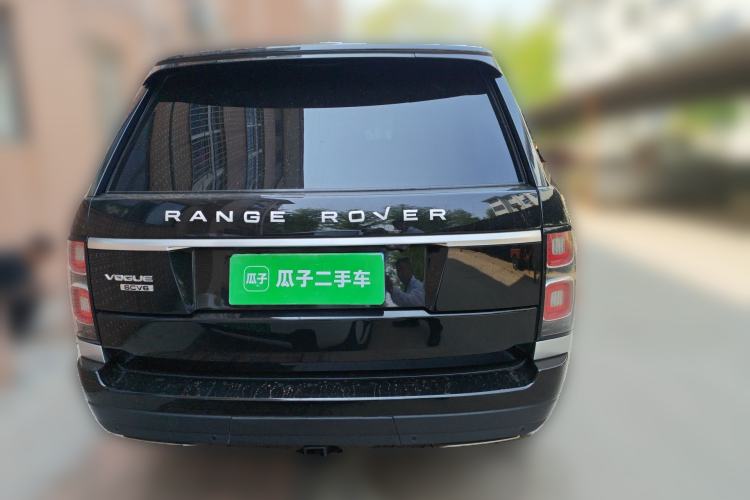 Used Land Rover Range 2018 3.0 SC V6 Vogue Extended-Length Model Rear