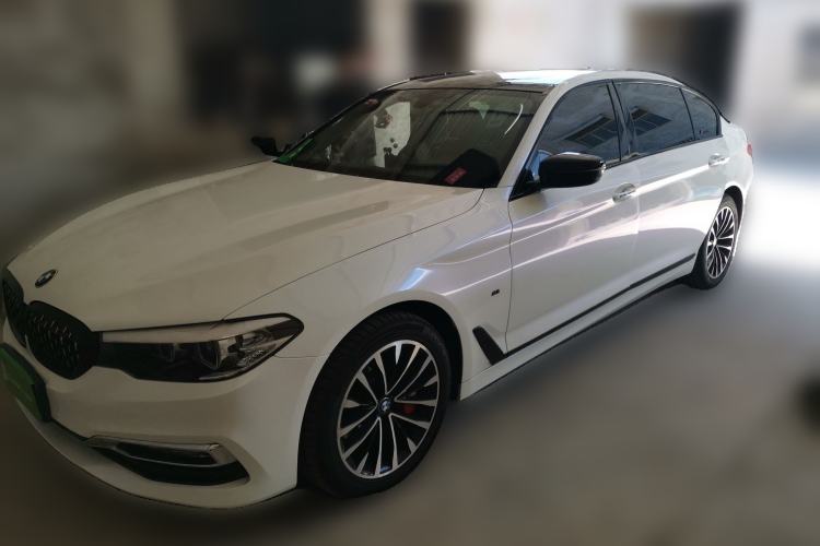 Used BMW 5 Series 2018 525Li Luxury Package Guazi used car, China used car export, Used car for sale, Used cars, Cheapest cars for sale
