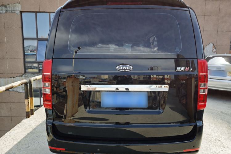 Used JAC Refine M3 2022 PLUS 1.5T 7-Seater Standard Model
