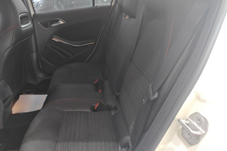 Used Mercedes-Benz A-Class 2015 A 200 Sport Edition Left Rear Seat