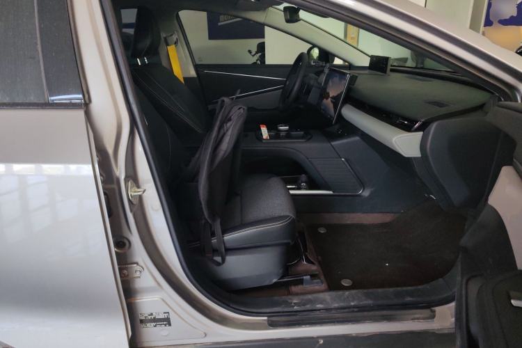 Used Toyota bZ5 2025 Model 550 JOY