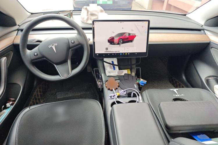 Used Tesla Model 3 2022 Rear-Wheel-Drive Version Center Console