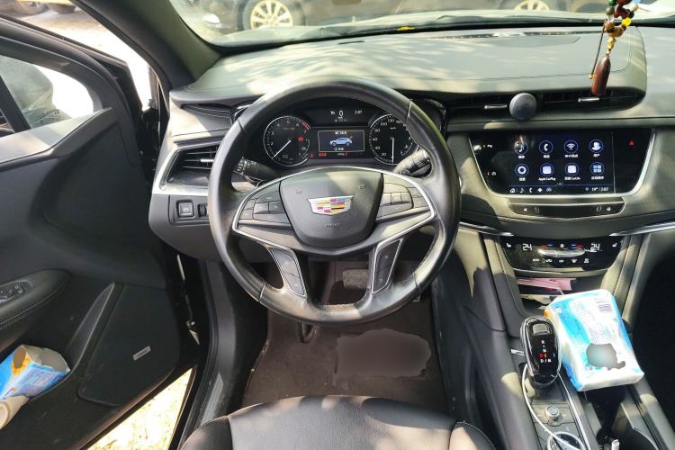 Used Cadillac XT5 2023 2.0T Two-Wheel-Drive Fashion Edition