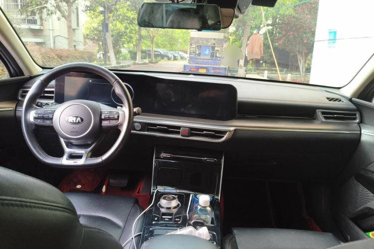 Used Kia K5 2021 380T GT-Line Refreshed Edition Center Console