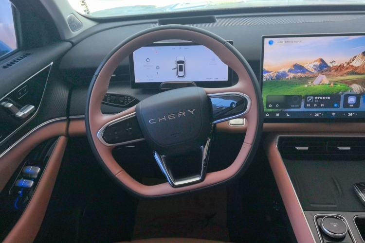 Used Chery Tiggo 8 L 2024 2.0T Two-Wheel Drive Prestige Version 5 Seats