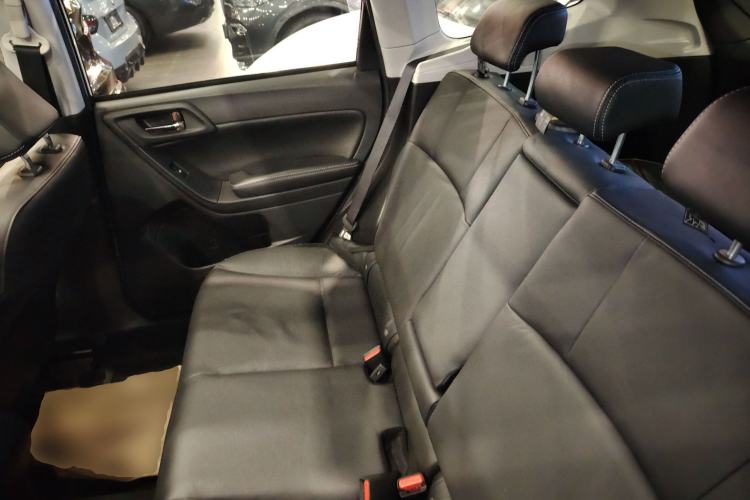 Used Subaru Forester 2013 2.5i Automatic Luxury Edition
