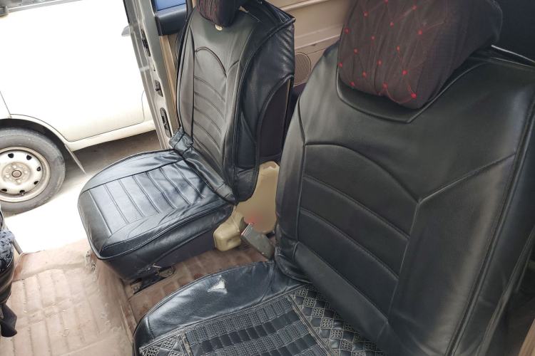 Used CHANGAN KAICHENG Ounuo S 2012 1.3L Base Version
