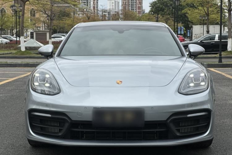 Used Porsche Panamera 2023 Facelifted Panamera 2.9T Platinum Edition
