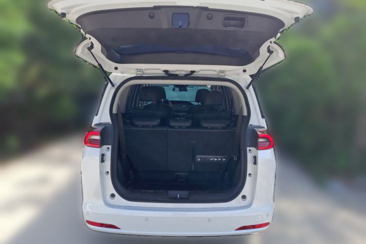 Used GAC Trumpchi M6 2023 PRO 270T DCT Luxury Edition
