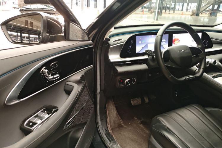 Used EXEED Lingyun 2024 300T Two-Wheel Drive Starlight Edition Driver Seat