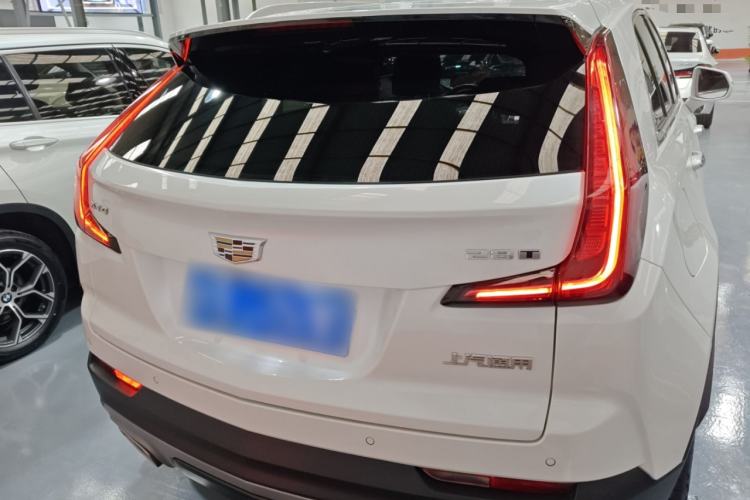 Used Cadillac XT4 2021 28T Two-Wheel Drive Leading Version