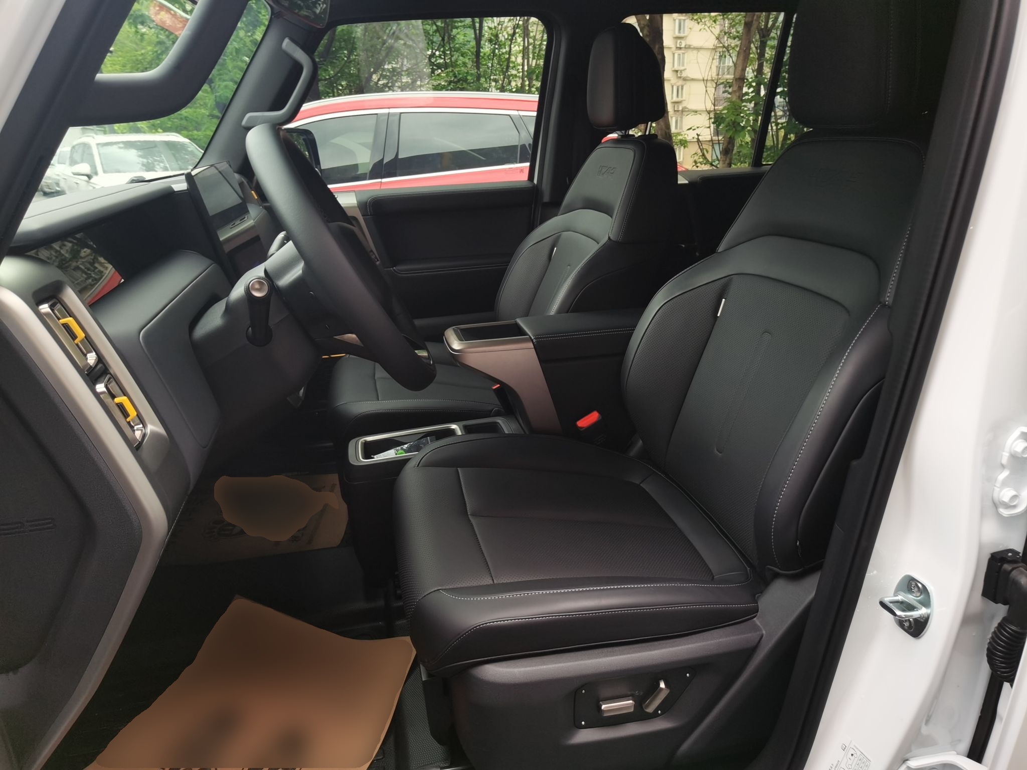 Переднее сиденье в автомобиле