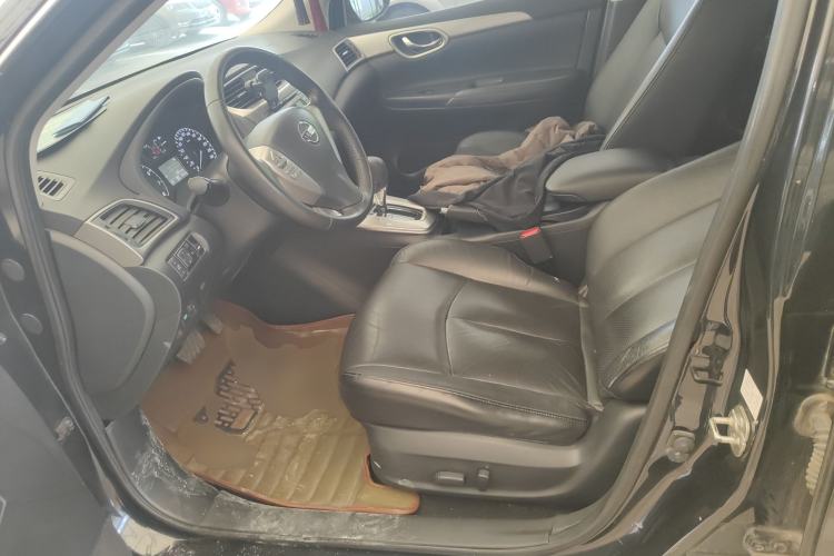 Used Nissan Sylphy 2012 1.6 XL CVT Luxury Edition Left Front Seat