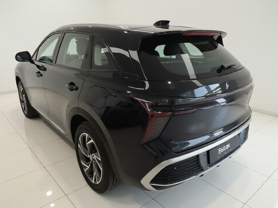 Hongqi HS3 PHEV 2025 Model 117km Jingwei Edition — снимка 4