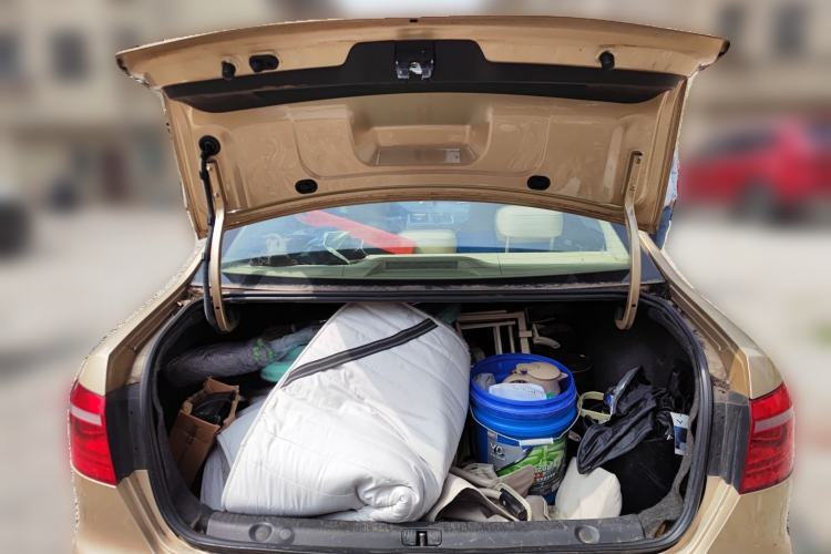 Used Volkswagen Lavida 2013 1.6L Manual Comfort Edition