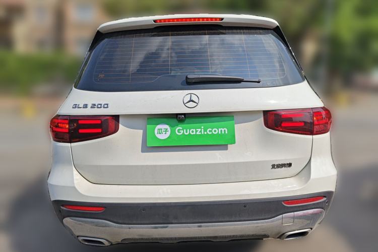 Used Mercedes-Benz GLB 2023 Refreshed GLB 200 Dynamic Edition Exterior 4