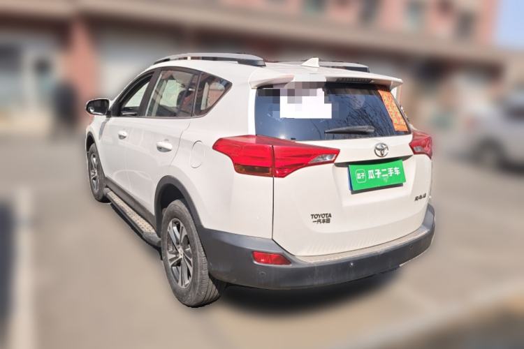 Used Toyota RAV4 2015 2.0L CVT Two-Wheel Drive Fashion Edition
