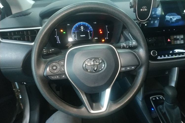 Used Toyota FRONTLANDER 2023 2.0L CVT Elite Edition
