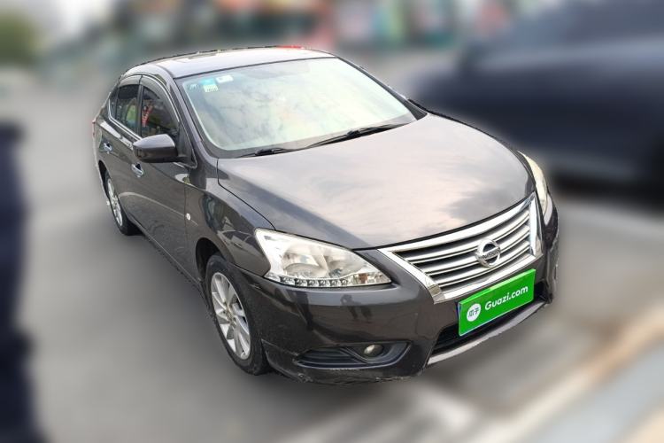 Used Nissan Sylphy 2012 1.6 XL CVT Luxury Edition Front Right 45 Deg