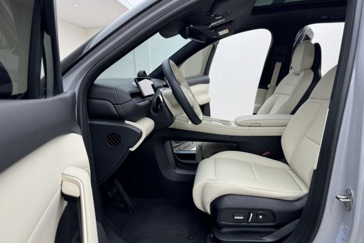 Used Nio ES6 2024 75 kWh
