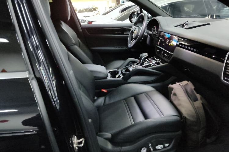 Used Porsche Cayenne E-Hybrid 2020 Cayenne E-Hybrid 2.0T
