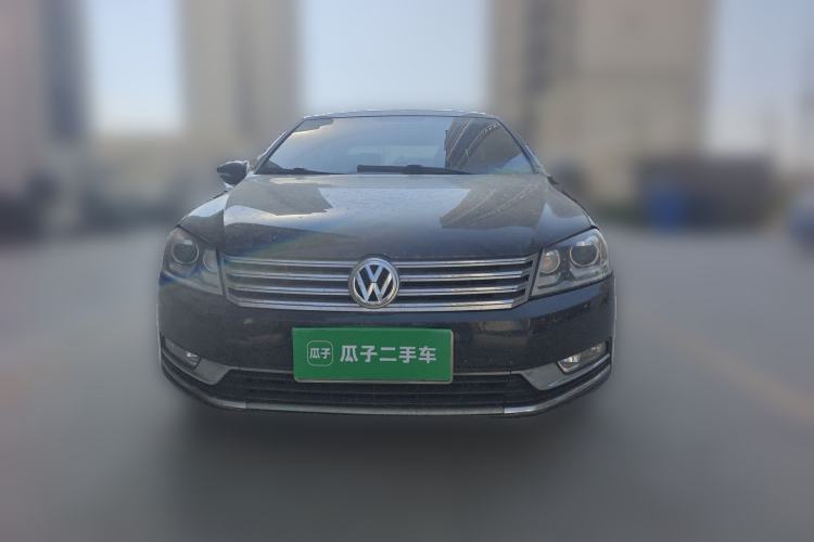 Used Volkswagen Magotan 2015 1.8TSI Luxury Model Front