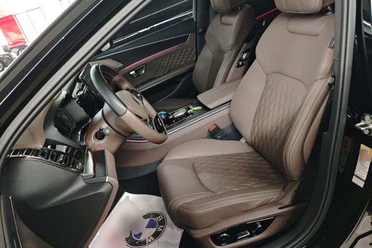 Used BYD Han 2023 DM-i Champion Edition 121KM Prestige Model
