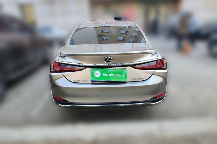Used Lexus ES 2021 200 Excellence Edition
