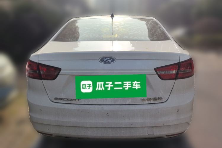 Used Ford Escort 2015 1.5L Manual Comfort Model
