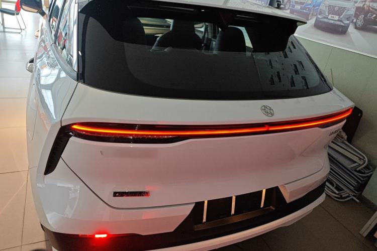 Used Venucia V DD-i 2025 Orca 150km Joyful Journey Edition