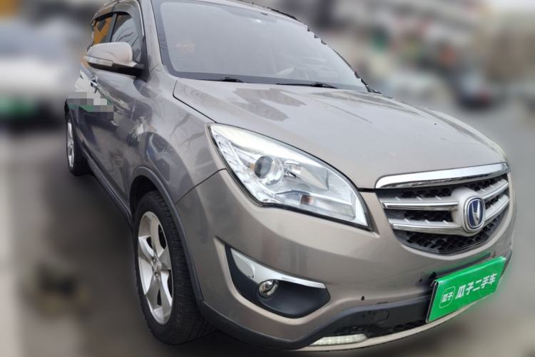 Used CHANGAN CS35 2015 1.6L Automatic Luxury Model China IV Standard Front Right 45 Deg