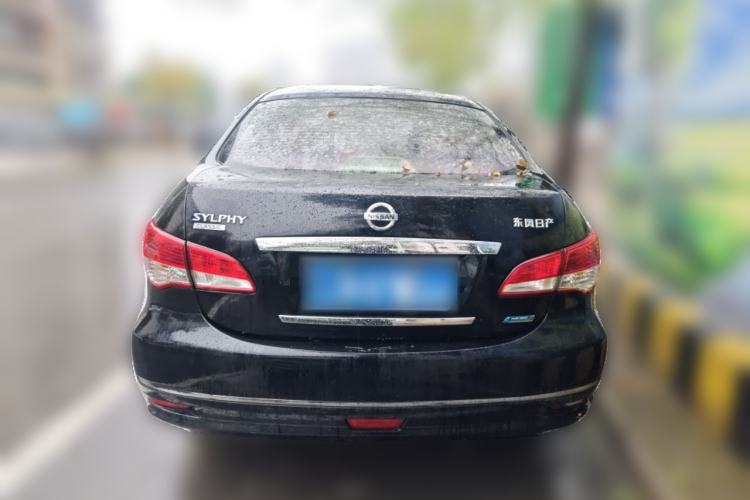 Used Nissan Sylphy 2012 Classic 1.6XE Manual Comfort Edition Rear