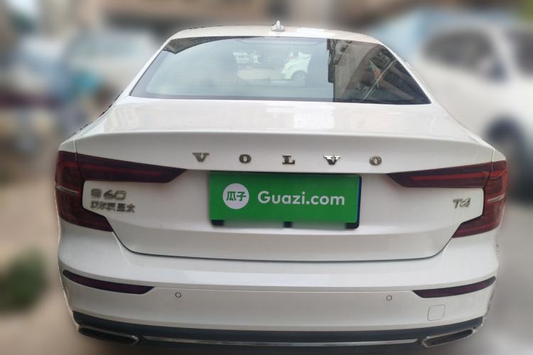 Used Volvo S60 2021 T4 Zhiyuan Luxury Edition