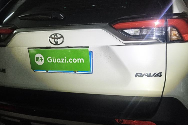 Used Toyota RAV4 2024 2.0L CVT Two-Wheel Drive Fashion Plus Edition Rear