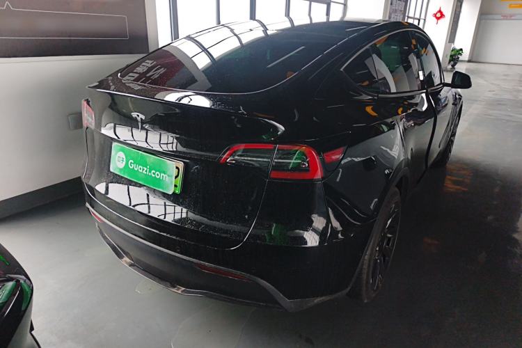 Used Tesla Model Y 2021 Standard Range Rear-Wheel Drive Version Rear Right 45 Deg