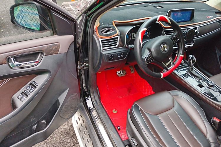 Used Dongfeng Fengon 580 2017 1.5T CVT Smart Connectivity Model Driver Seat