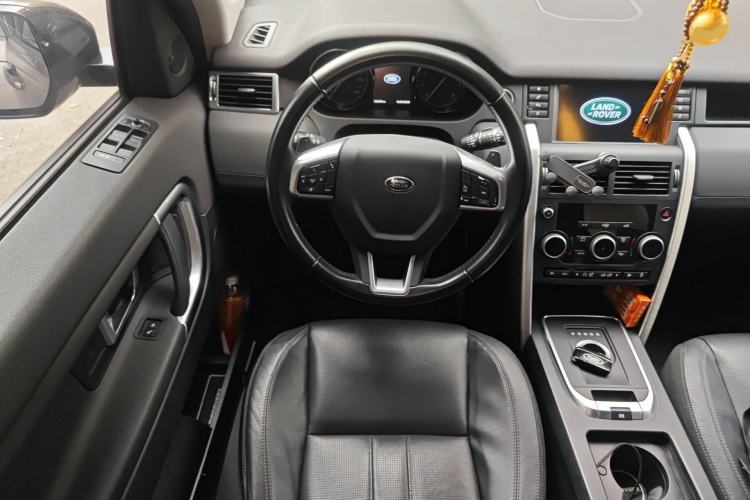 Used Land Rover Discovery Sport 2017 2.0T SE
