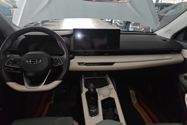 Used Geely Auto Emgrand L HiP 2022 1.5TD-DHT Pro 100KM Super Rui
