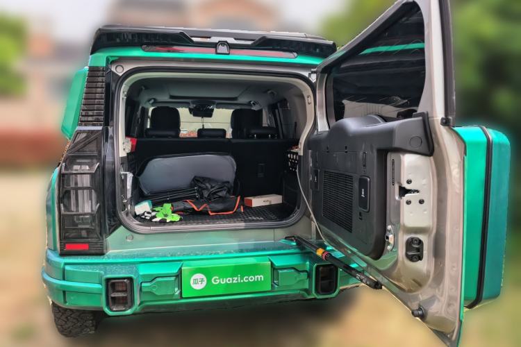 Used JETOUR Traveler 2025 2.0TD DCT Four-Wheel Drive Star Guardian Trunk