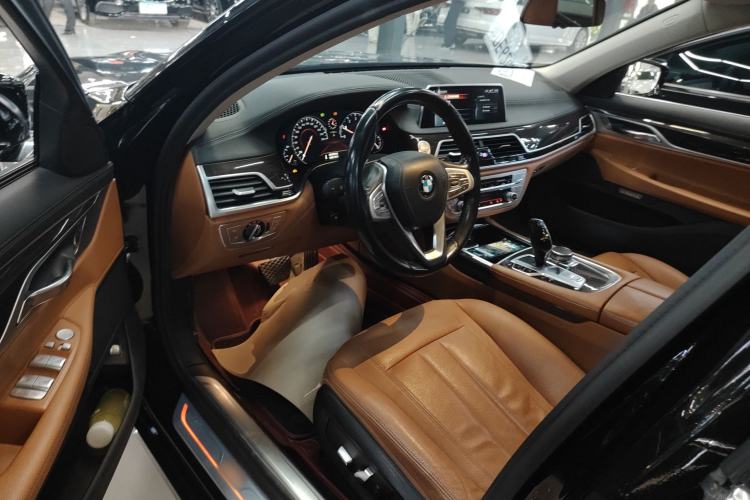 Used BMW 7 Series 2017 730Li Leading Model