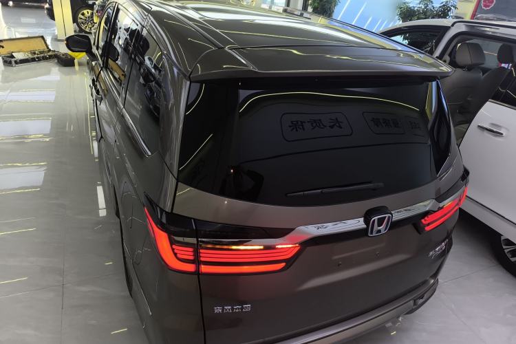 Used Honda Elysion 2022 2.0L eHEV Luxury Edition
