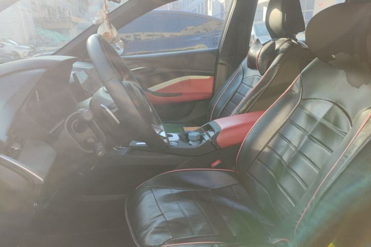 Used MG 5 2021 Revised 300TGI DCT Qingshè Luxurious Enjoyment Edition
