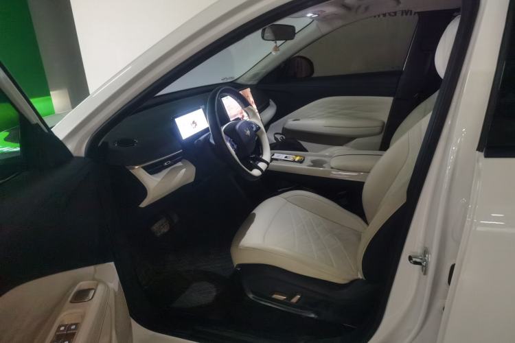 Used ARCFOX T1 2025 Model 425 PLUS
