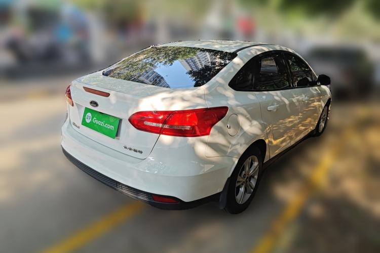 Used Ford Focus 2018 Sedan Classic 1.6L Automatic Comfort Plus Smart Drive Version Rear Right 45 Deg