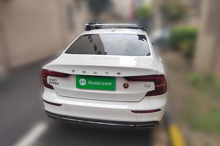 Used Volvo S60 2021 T4 Zhiyuan Luxury Edition