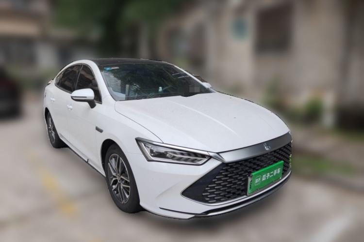 Used BYD Qin PLUS 2021 DM-i 55KM Flagship Model Front Right 45 Deg