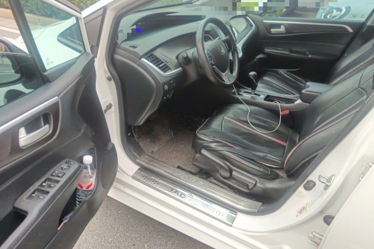 Used Honda Jade 2014 1.8L Automatic Comfort Elite Version 5 Seats
